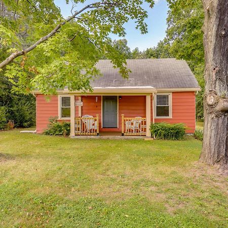 Charming Watkins Glen Home With Yard! ภายนอก รูปภาพ